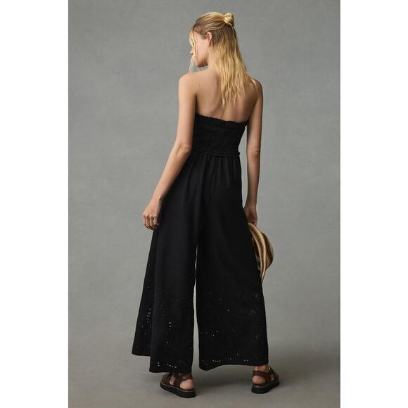 By Anthropologie Strapless Eyelet Jumpsuit Sz Medium Black‎ Chic Beach Pull On - Picture 4 of 10